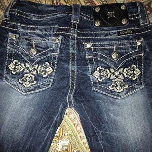 Miss Me Straight Jeans Size 25